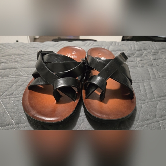 Adolfo sandals.  Size 11.5 - Picture 2 of 6
